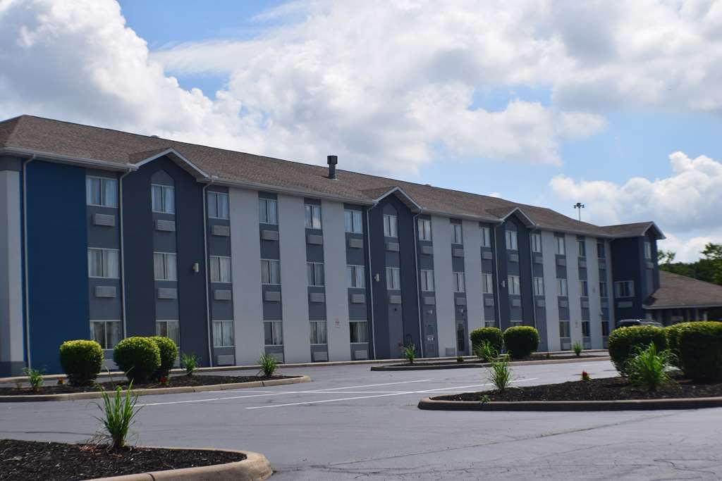 Western Toledo South Hotel Maumee
