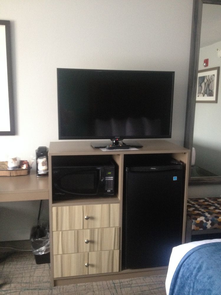 Hotel Western Toledo South 3*